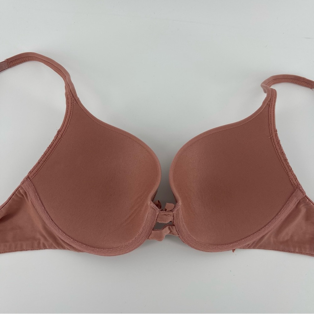 Victoria's Secret Body by Victoria Perfect Shape Lace Bra, Rose Pink, Size 32C - Picture 5 of 8